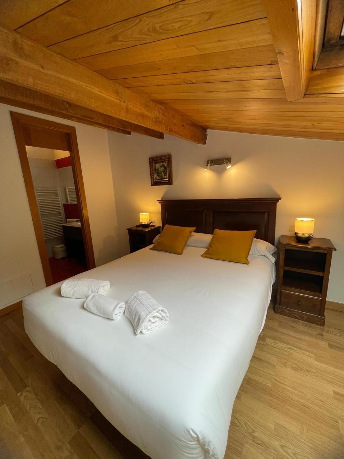 A Ribeira Do Tambre Guest House Troitosende Exterior photo