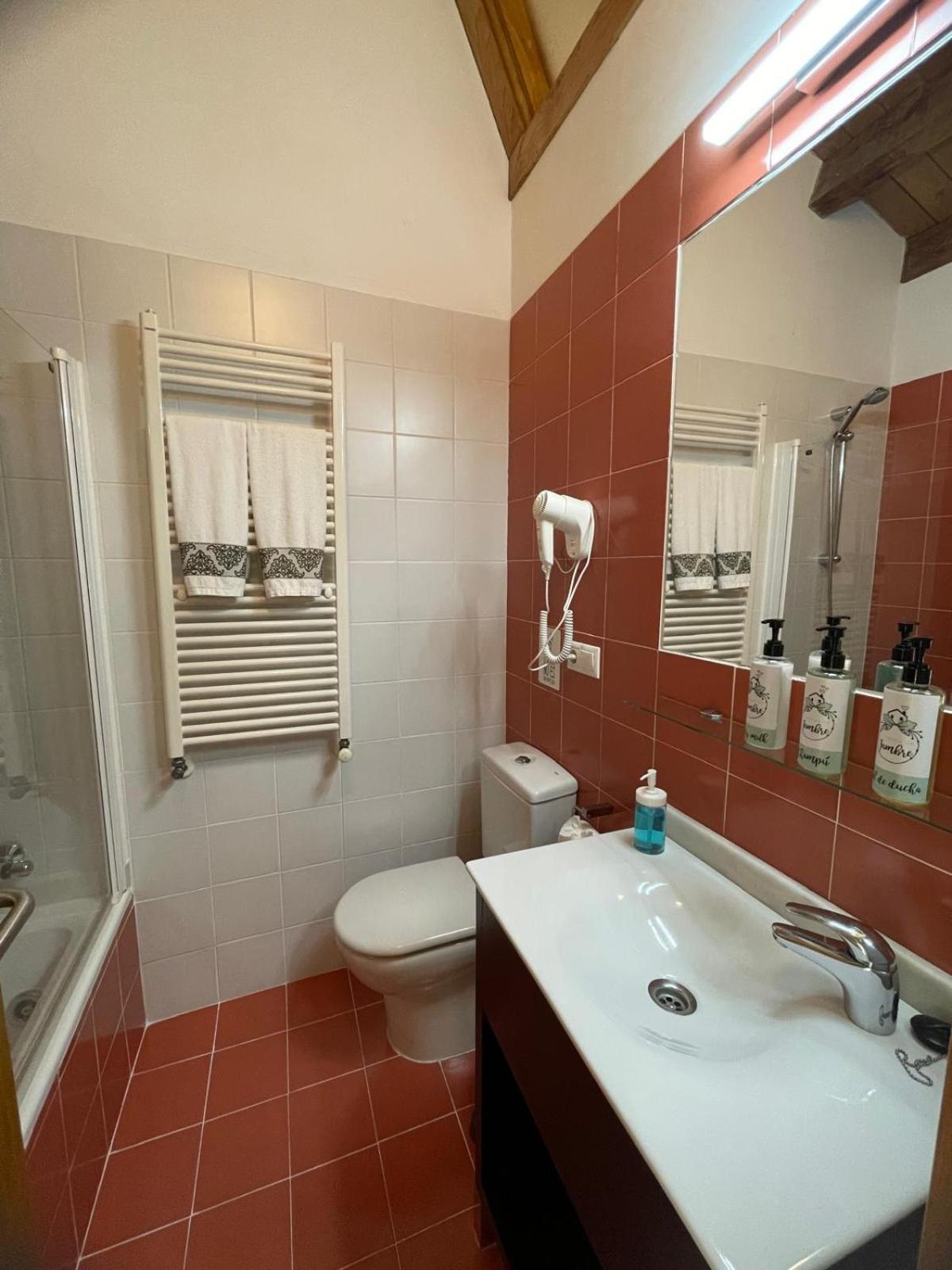 A Ribeira Do Tambre Guest House Troitosende Exterior photo